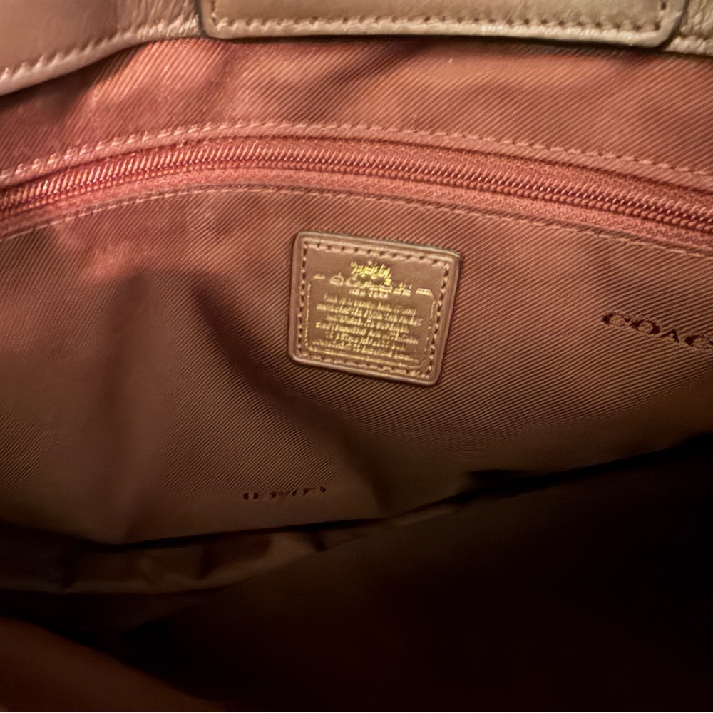 Coach Swagger Carry All Bag in Oxblood Leather - Picture 5 of 15